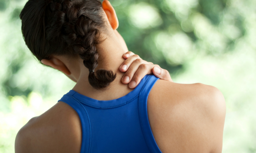 16个颈椎理疗动作，太全了，收藏级！（附动图）