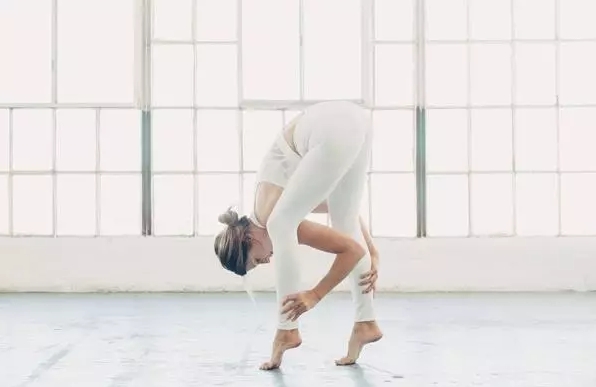 瑜伽练习的三大禁忌、四大方法、五大建议！