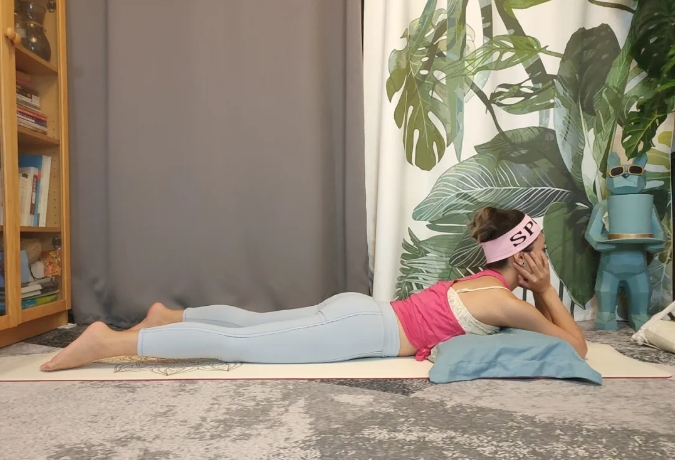 天气转冷，6个体式瑜伽养肺正当时